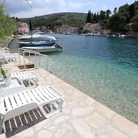 Apartments Seaside *