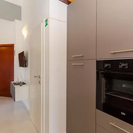Apartments Seaside Apartment *